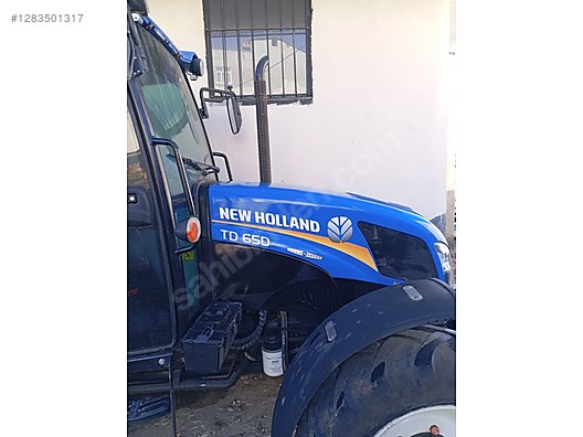 Machinery / Agricultural Machines / Tractors / New Holland / TD65D