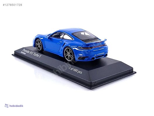 【MINICHAMPS】限定504Porsche 911TurboS Blue Porsche 911 Turbo S Type 992 2023 with Christmas Tree Gentian Blue ミニカー