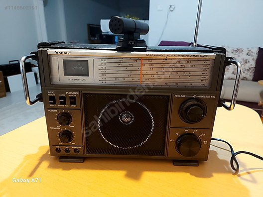 Radio multibanda Intek Explorer 200-S