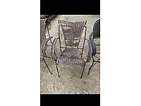 El yapımı antika sandalye