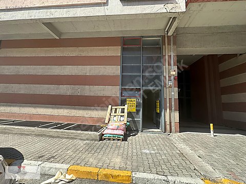 MUHTEŞEM KONUMDA CADDE GİRİŞLİ DÜZ AYAK 210 m2 KİRALIK İŞ YERİ #1268504078