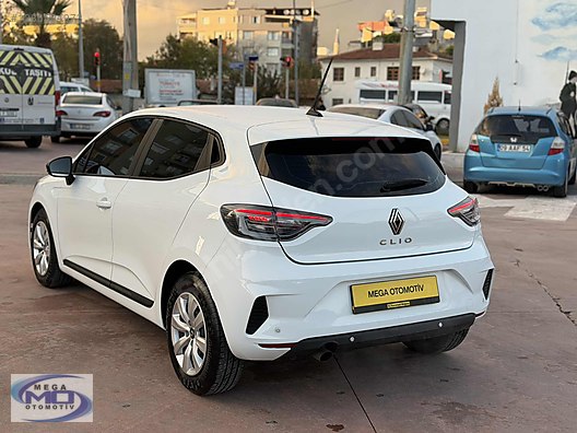 Vasıta / Otomobil / Renault / Clio / 1.0 TCe / Equilibre