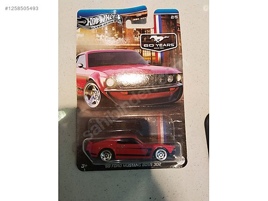 Mattel Diecast Model 1:6 Land Rover Araba