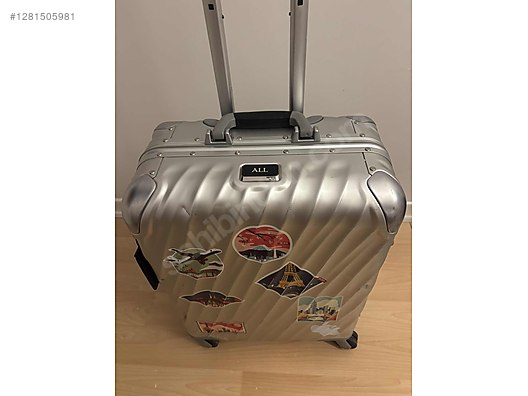 İkinci El ve Sıfır Alışveriş / Giyim & Aksesuar / Valiz & Bavul / Tekli