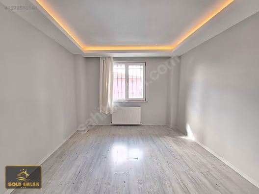 GOLD'DAN SİLAHTARAĞA'DA SÜPER KONUMDA GENİŞ BOŞ 1+1 SATILK DAİRE #1279506140