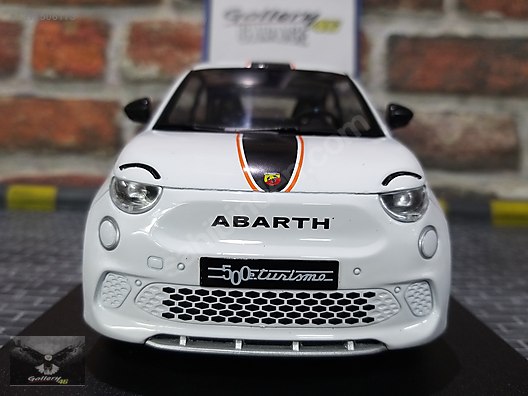 1/18 フィアットカスタム IXO Diecast Model 1:18 Fiat Araba - 1311506173