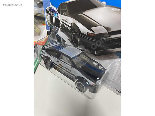 Hot Wheels Toyota AE-86 Corolla - Efsane Panda (Initial D) on