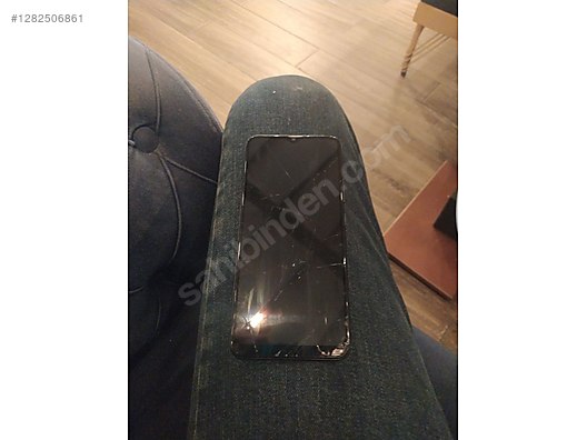 İkinci El ve Sıfır Alışveriş / Cep Telefonu & Aksesuar / Cep Telefonu / Realme / C21Y