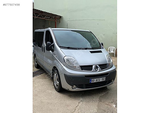 sahibinden satilik 2006 model 330 km renault trafic passenger 2 0 dci 140 000 tl 977507456