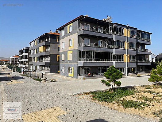 EMLAX'DAN KORCAN CADDESİ ÜZERİ SATILIK 3+1 DAİRE #1268507567