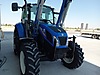 Machinery / Agricultural Machines / Tractors / New Holland / TR5.105