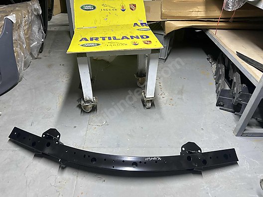 673008134 Maserati Ghipli ön tampon demiri - İlan ve alışverişte