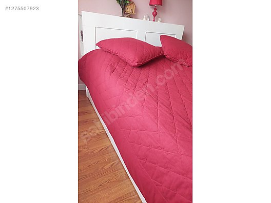 Used & Brand New Items / Home Decor / Home Textiles / Bedspread