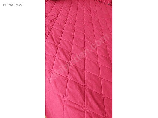 Used & Brand New Items / Home Decor / Home Textiles / Bedspread