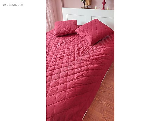 Used & Brand New Items / Home Decor / Home Textiles / Bedspread