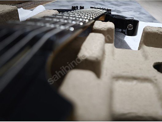 İkinci El ve Sıfır Alışveriş / Müzik / Müzik Aletleri / Telli Çalgılar / Gitar / Elektro