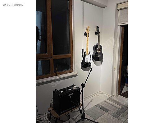 Squier Elektro Gitar