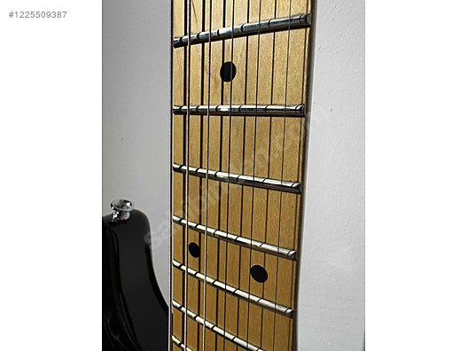 İkinci El ve Sıfır Alışveriş / Müzik / Müzik Aletleri / Telli Çalgılar / Gitar / Elektro