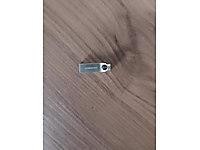 USB flash bellek 2000 GB