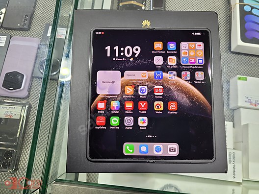 Used & Brand New Items / Cell Phones & Accessories / Cell Phones / Huawei / Mate X6