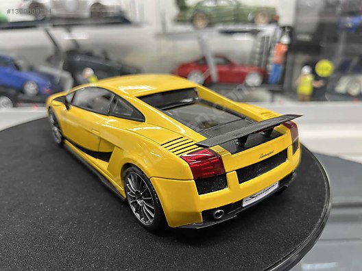 Autoart Diecast Model 1:18 Lamborghini Araba - 1300509794