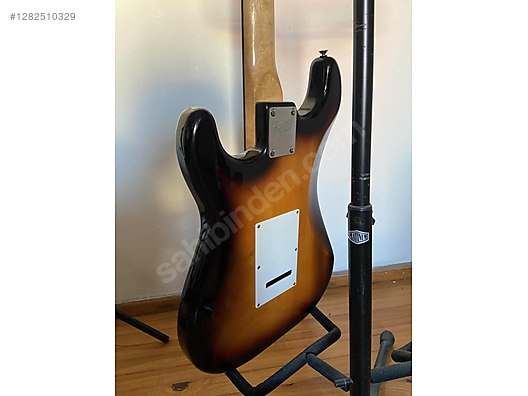 İkinci El ve Sıfır Alışveriş / Müzik / Müzik Aletleri / Telli Çalgılar / Gitar / Elektro