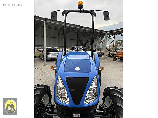 Machinery / Agricultural Machines / Tractors / New Holland / TD4.78B