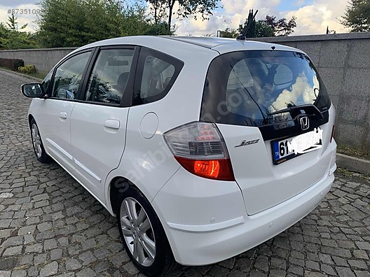 Honda Jazz 1 4 Elite Sahibinden Temiz Bakimli Jazz Elitt At Sahibinden Com 877890788