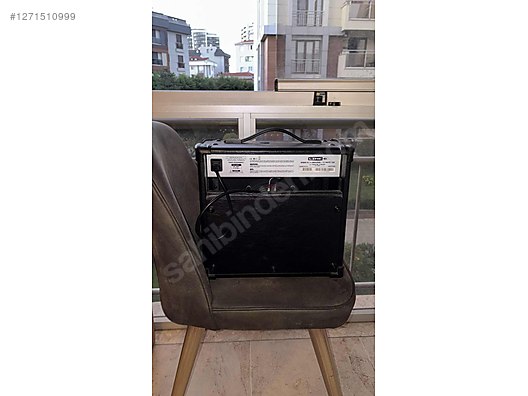 Squier Elektro Gitar