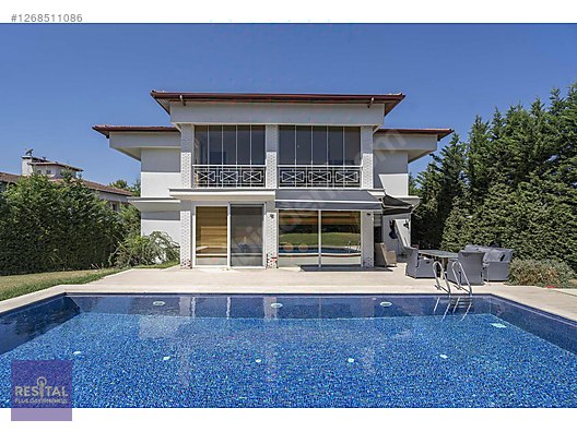 NİLÜFERKÖY'DE SATILIK 8+2 HAVUZLU VİLLA