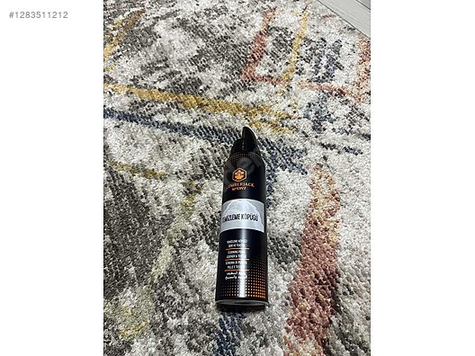 Used & Brand New Items / Clothing & Accessories / Women / Shoes / Sneakers