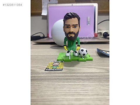 444★FIFAサッカー★ROBBEN★prostars★フィギュア Sports / Zuru Fifa Ballers Alisson Kaleci Figür Dünya Kupası Özel