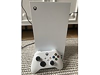 Xbox Series X 1 TB + 1 KOL ( SIFIR AYARINDA)