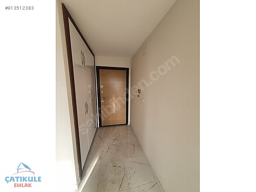 For Sale Flat Catikule Den Cep Mutfak 2 1 C Banyo Ozel Iscilikli Genis Oturum At Sahibinden Com