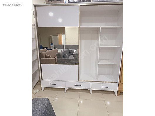 İkinci El ve Sıfır Alışveriş / Ev Dekorasyon / Mobilya / Yatak Odası / Gardırop