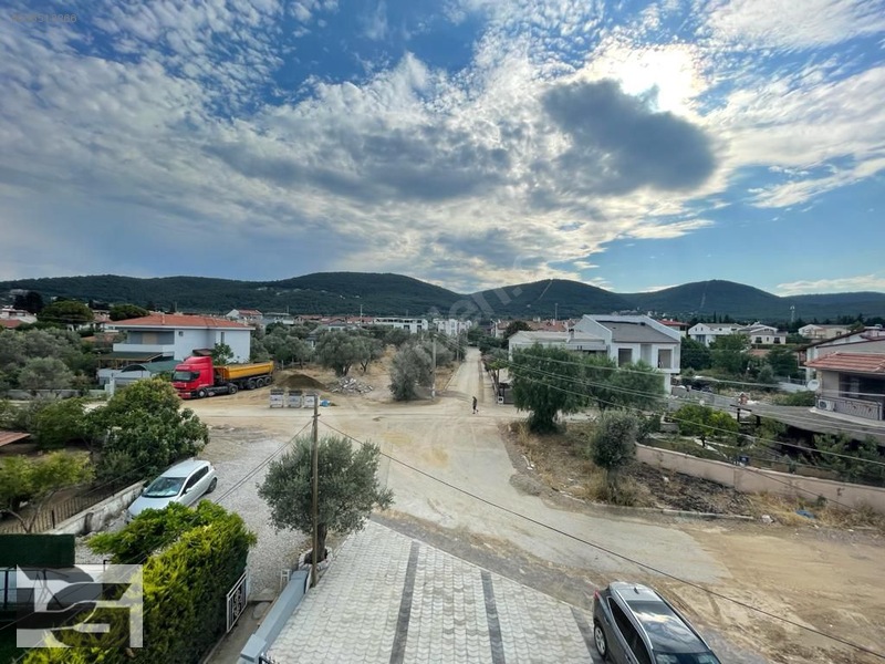 Urla Çeşmealtı�nda Kiralık Lüx Çatı Dubleks Daire Kiralık Daire