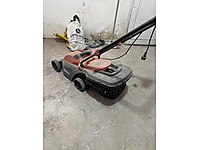 Çim Biçme Makinası