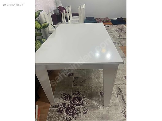 Used & Brand New Items / Home Decor / Furniture / Dining Room / Tables