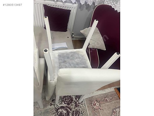 Used & Brand New Items / Home Decor / Furniture / Dining Room / Tables