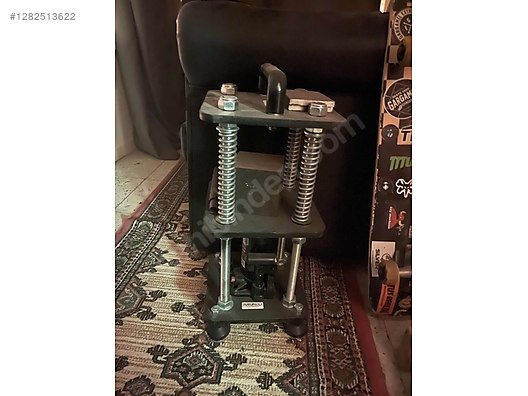 Machinery / Industrial / Industrial Machines / Spare Parts & Tips