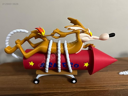 Wile E. Coyote & Road Runner | Koleksiyonluk Masa Dekoru - Aksiyon