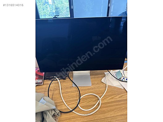 Apple Studio Display 27
