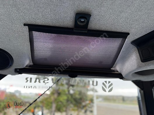 Machinery / Agricultural Machines / Tractors / New Holland / TR6.135S