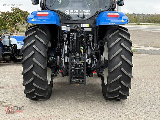 Machinery / Agricultural Machines / Tractors / New Holland / TR6.135S