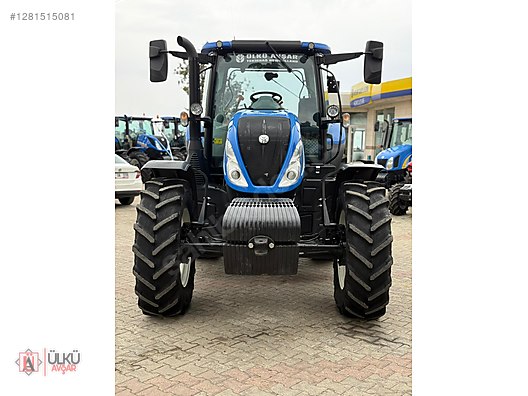 Machinery / Agricultural Machines / Tractors / New Holland / TR6.135S