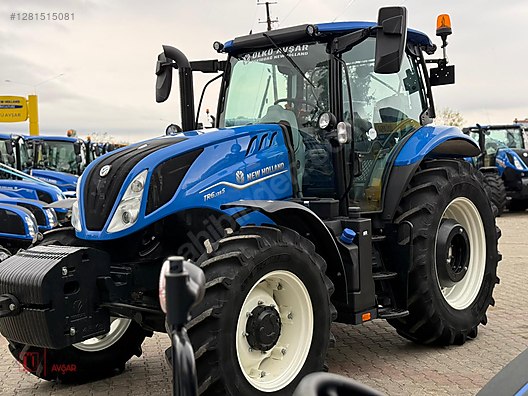 Machinery / Agricultural Machines / Tractors / New Holland / TR6.135S