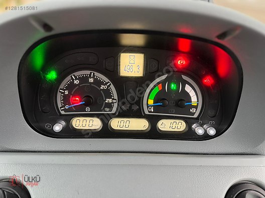 Machinery / Agricultural Machines / Tractors / New Holland / TR6.135S