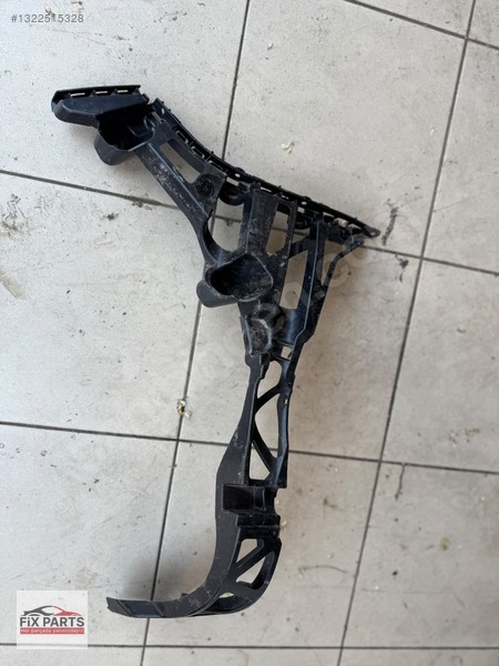 Mercedes EQE Tampon Braketi (Arka)