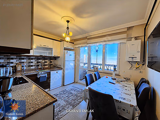 GARANTİ EMLAK'TAN, SİTE İÇERİSİNDE, ŞEHİR & DOĞA MANZARALI DAİRE #1280515635