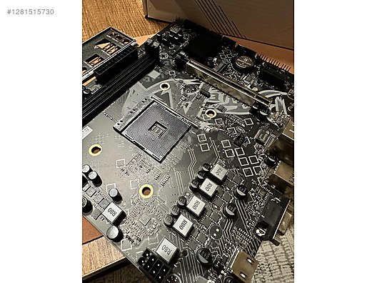 Masaüstü bilgisayar anakart